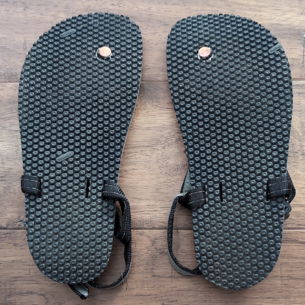 Earth Runners Circadian Lifestyle Sandals - Men's 4 / Women's 6 / Grey - Picture 4 of 7